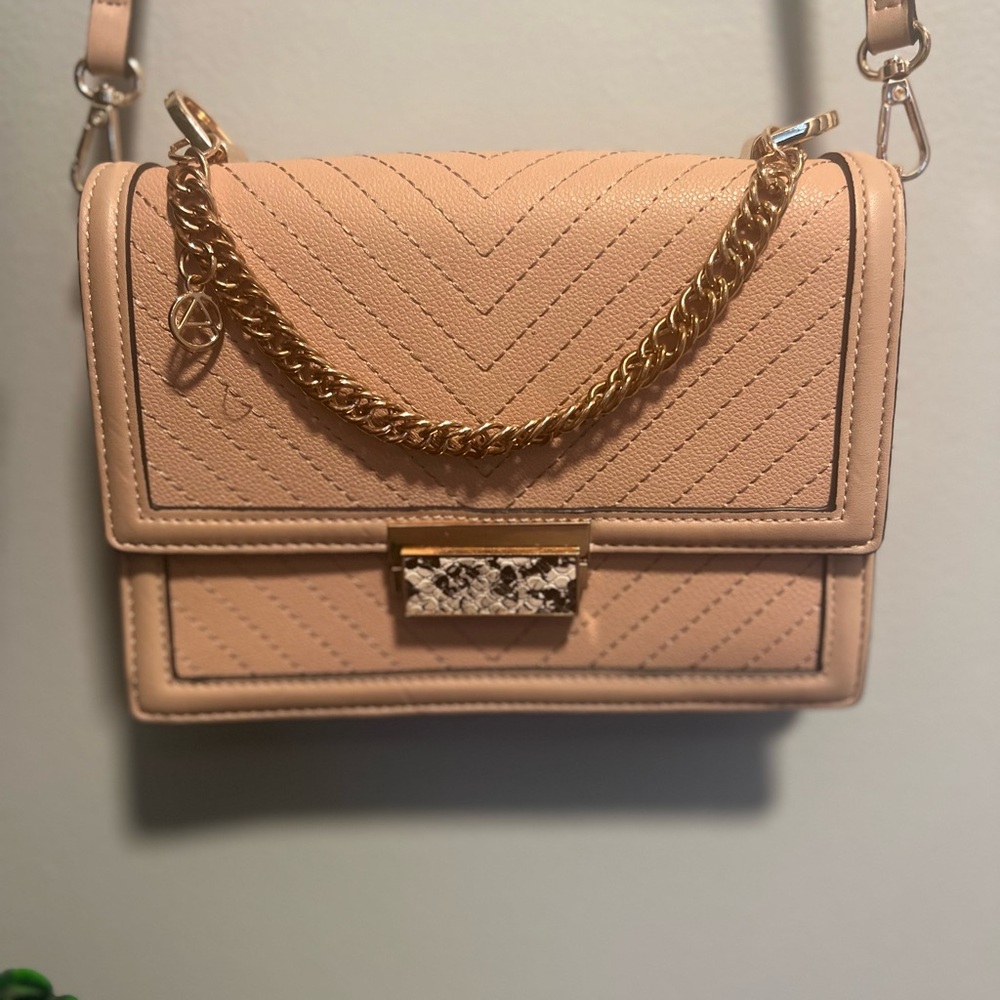 Aldo Blush Quilted Shoulder Bag - Picture 2 of 6